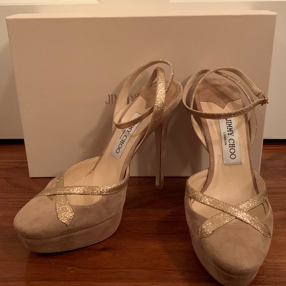 Jimmy Choo Quake Round Toe Heels - Picture 1 of 10